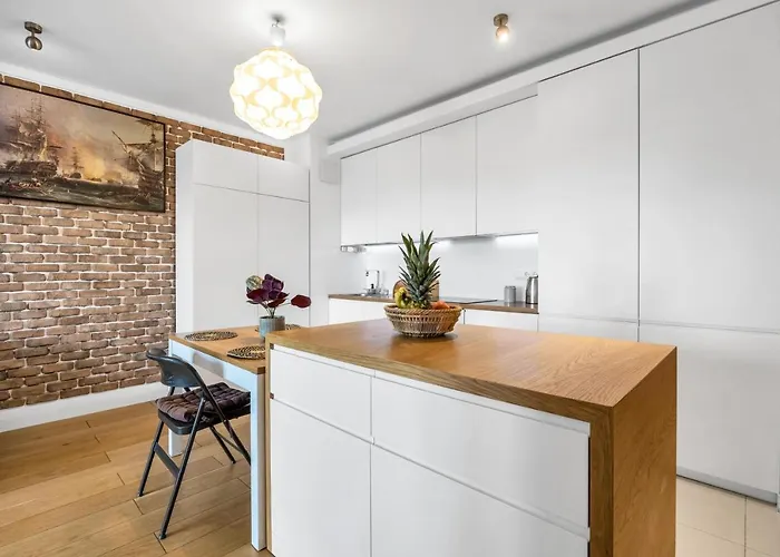 Spacious 2 Bedroom Ac Dalanowska 46