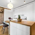 Spacious 2 Bedroom Ac Dalanowska 46